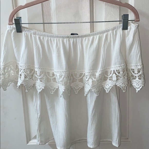 Off-the-shoulder top - Picture 2 of 2